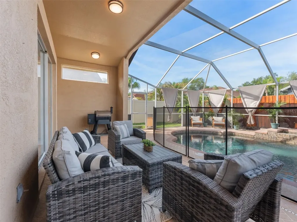 10017 Oxford Chapel Drive Tampa FL 33647