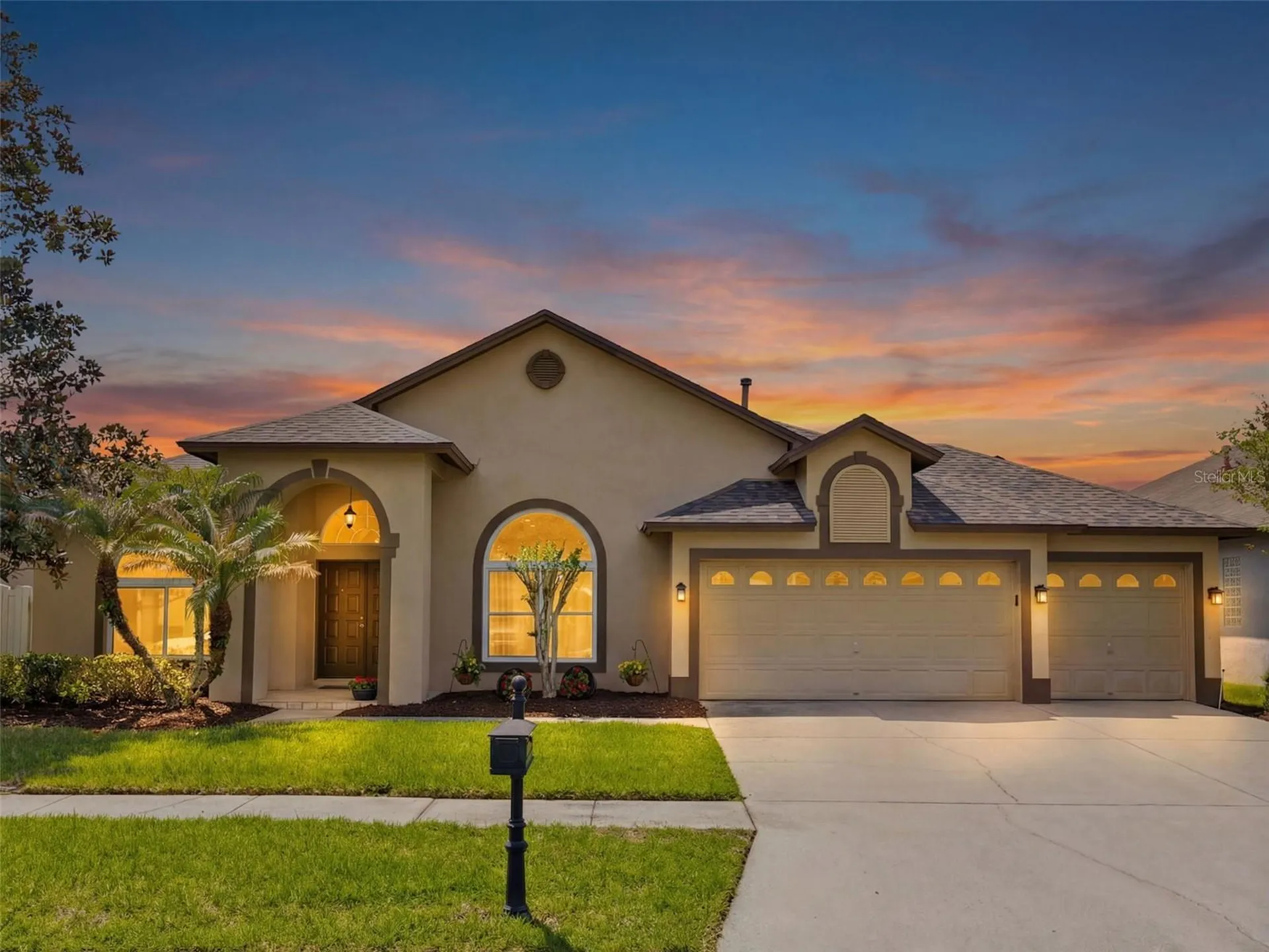 10017 Oxford Chapel Drive Tampa FL 33647