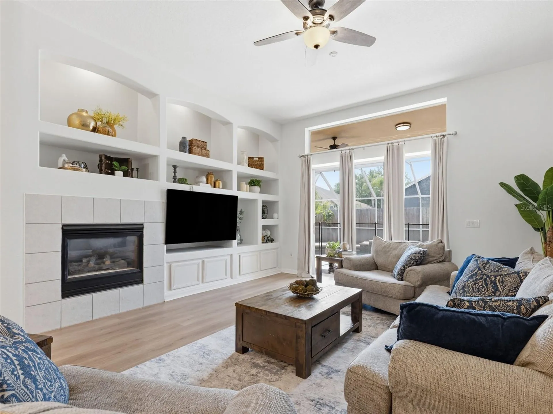 10017 Oxford Chapel Drive Tampa FL 33647