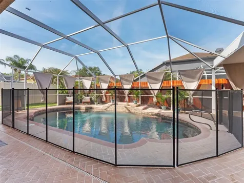 10017 Oxford Chapel Drive Tampa FL 33647