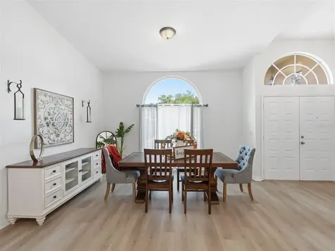 10017 Oxford Chapel Drive Tampa FL 33647