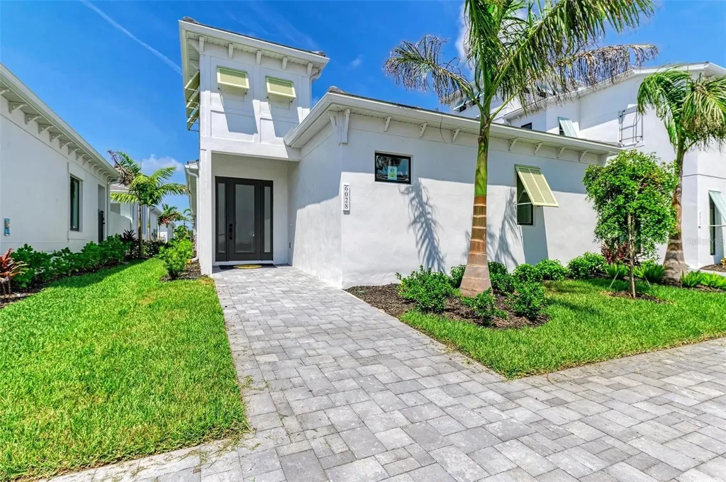 6028 Cat Claw Lane Bradenton FL 34210