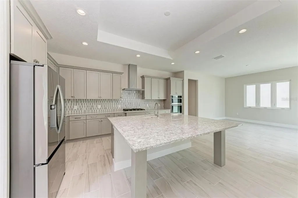 6028 Cat Claw Lane Bradenton FL 34210