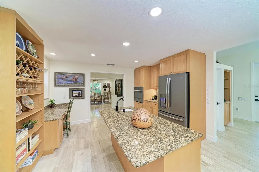 3705 62nd Street E Bradenton FL 34208
