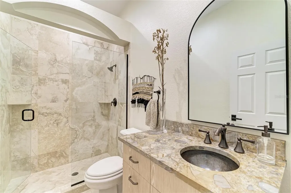 3705 62nd Street E Bradenton FL 34208