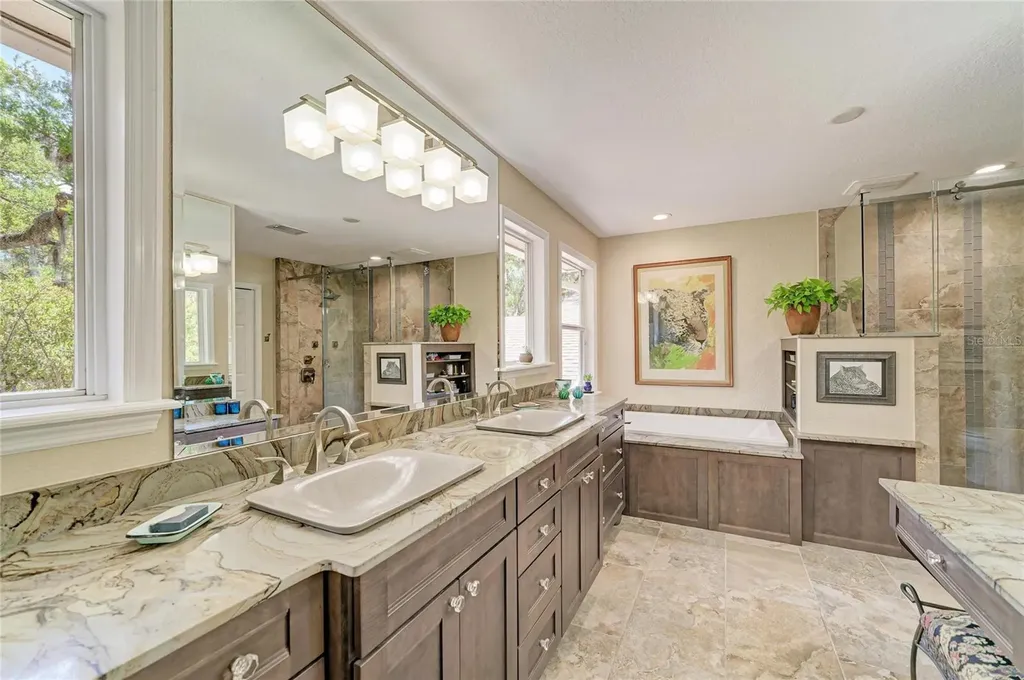 3705 62nd Street E Bradenton FL 34208