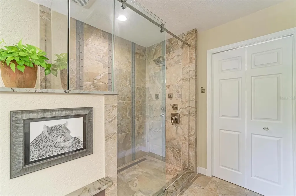 3705 62nd Street E Bradenton FL 34208
