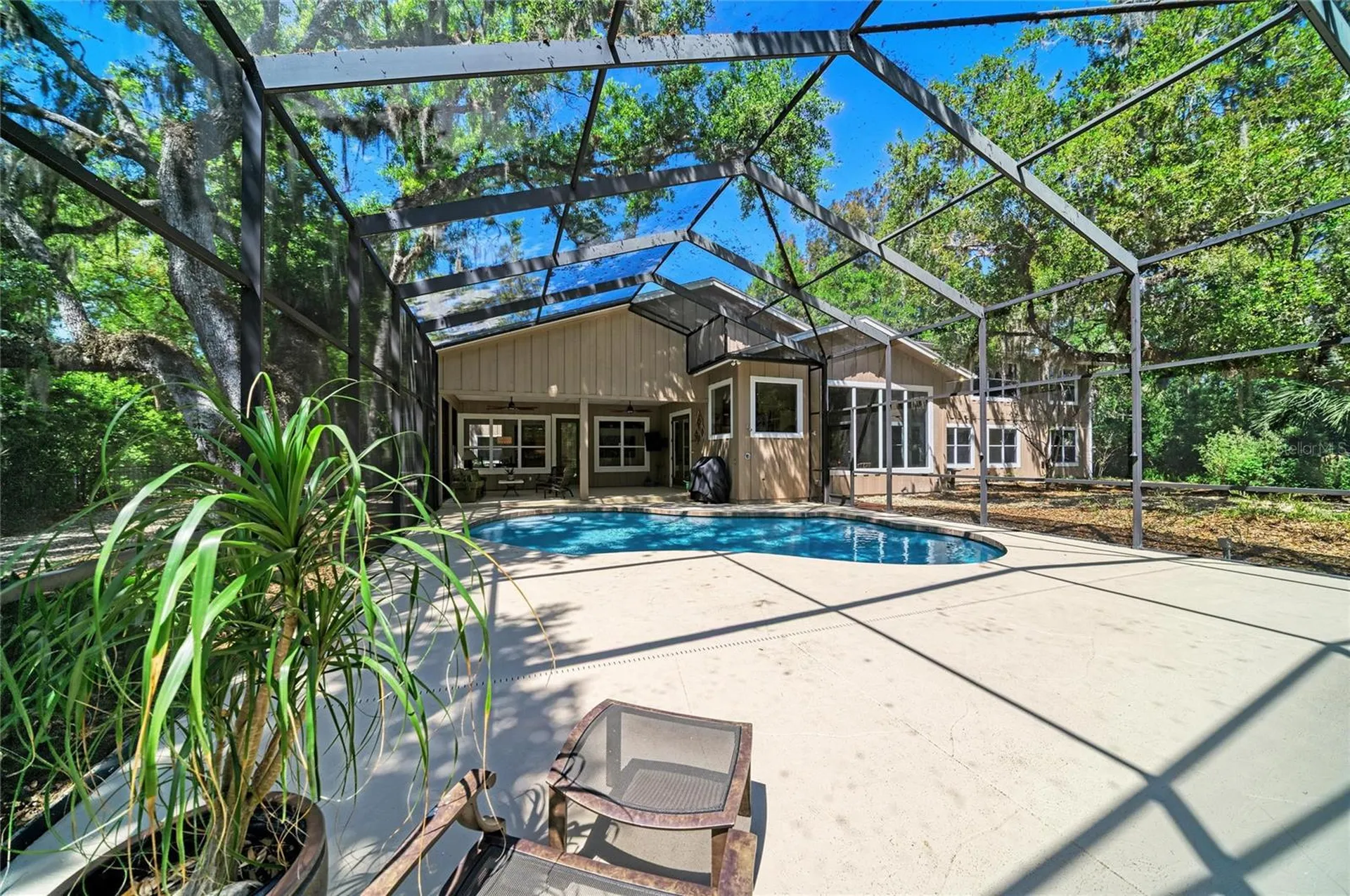 3705 62nd Street E Bradenton FL 34208