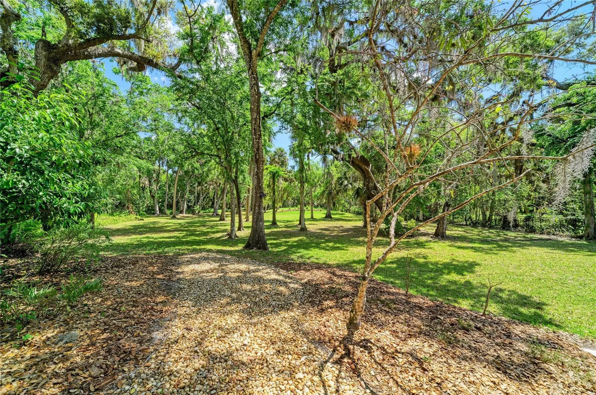 3705 62nd Street E Bradenton FL 34208