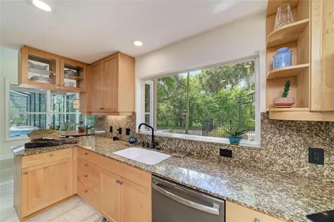 3705 62nd Street E Bradenton FL 34208