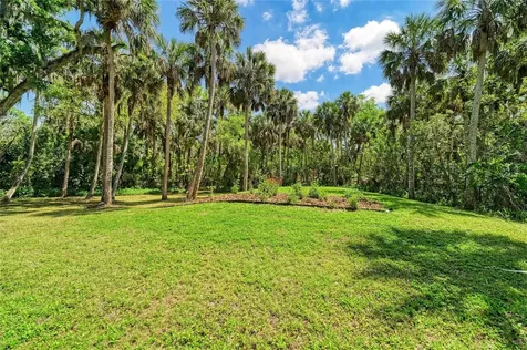 3705 62nd Street E Bradenton FL 34208