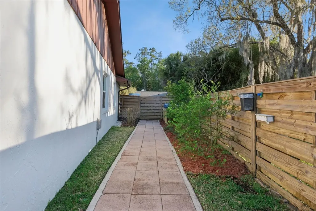 739 Riverbend Boulevard Longwood FL 32779