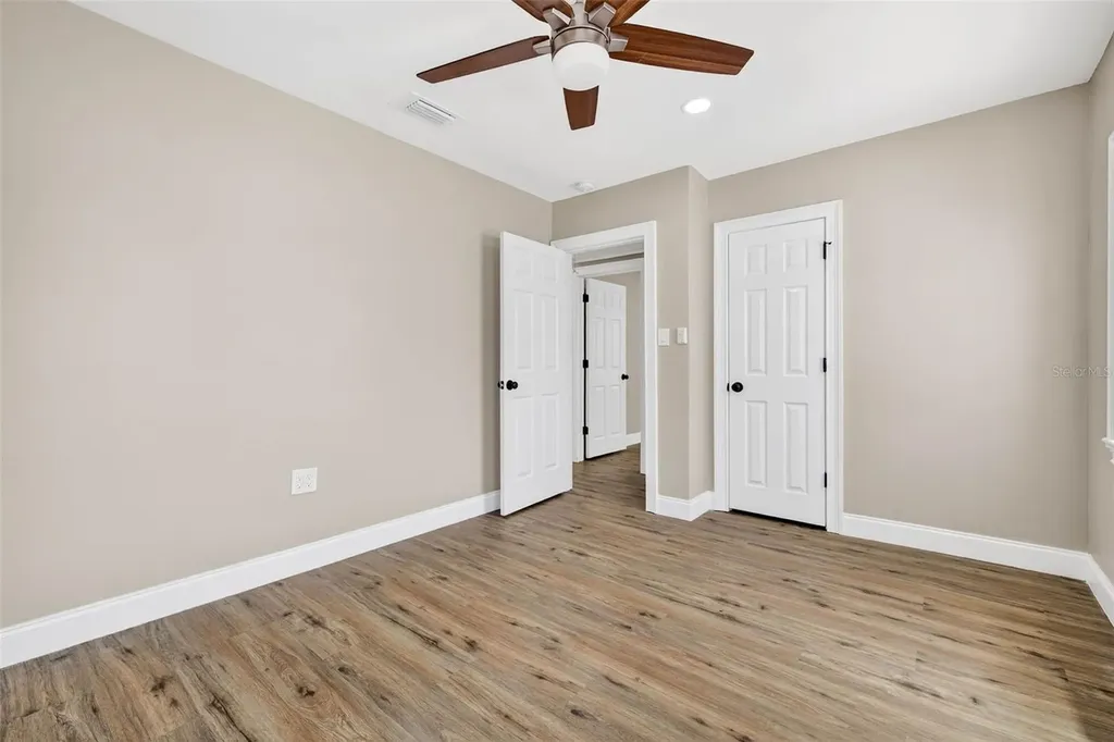 3620 E Tampa Circle Tampa FL 33629