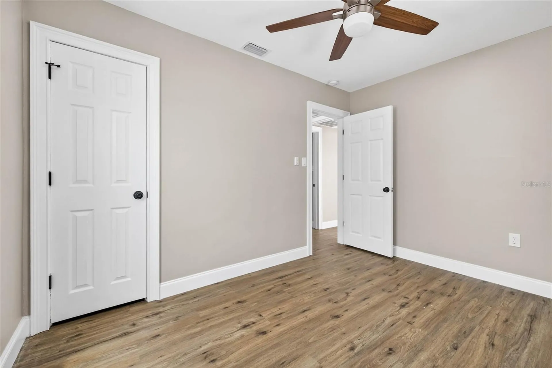 3620 E Tampa Circle Tampa FL 33629