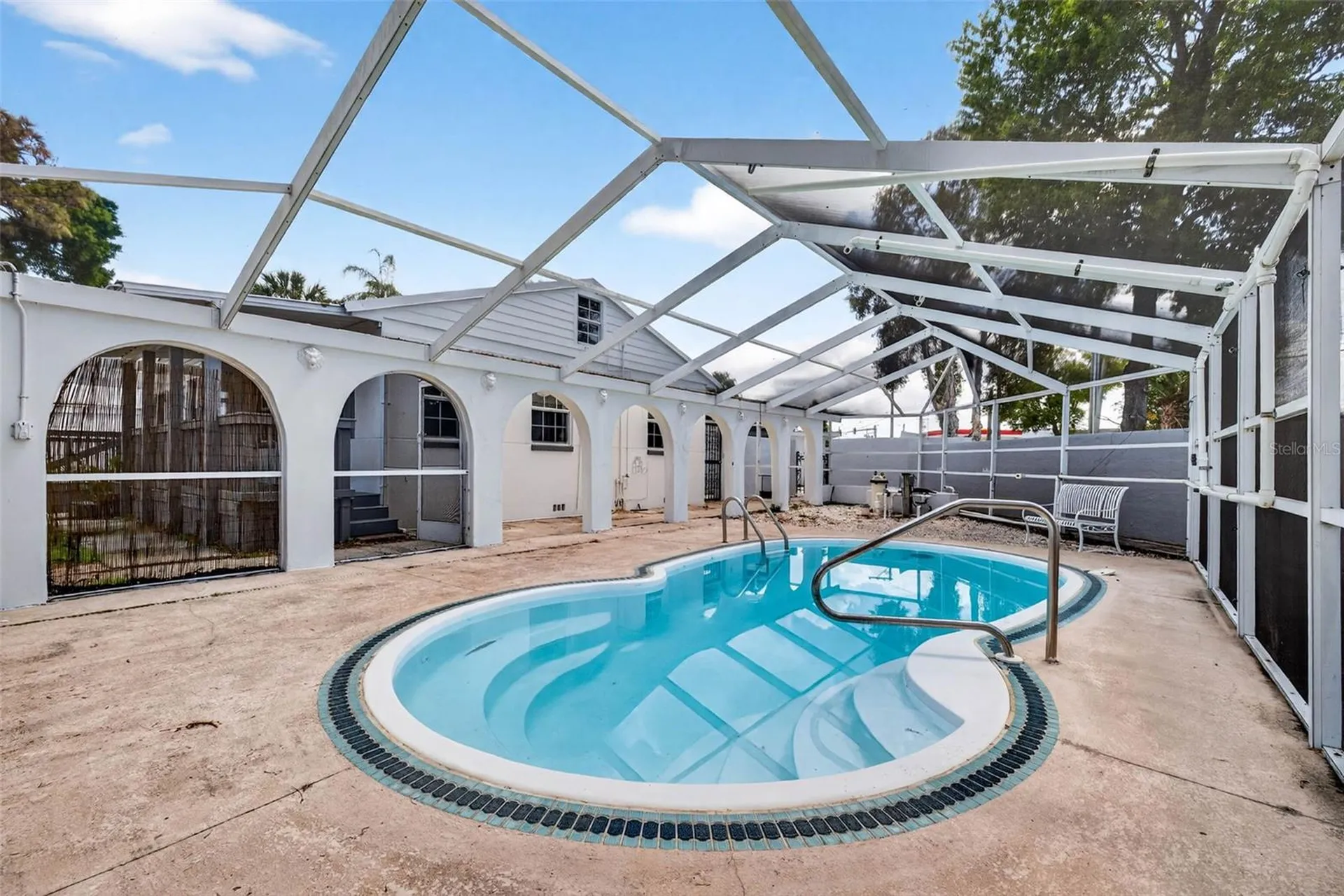 3620 E Tampa Circle Tampa FL 33629
