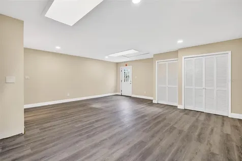 3620 E Tampa Circle Tampa FL 33629