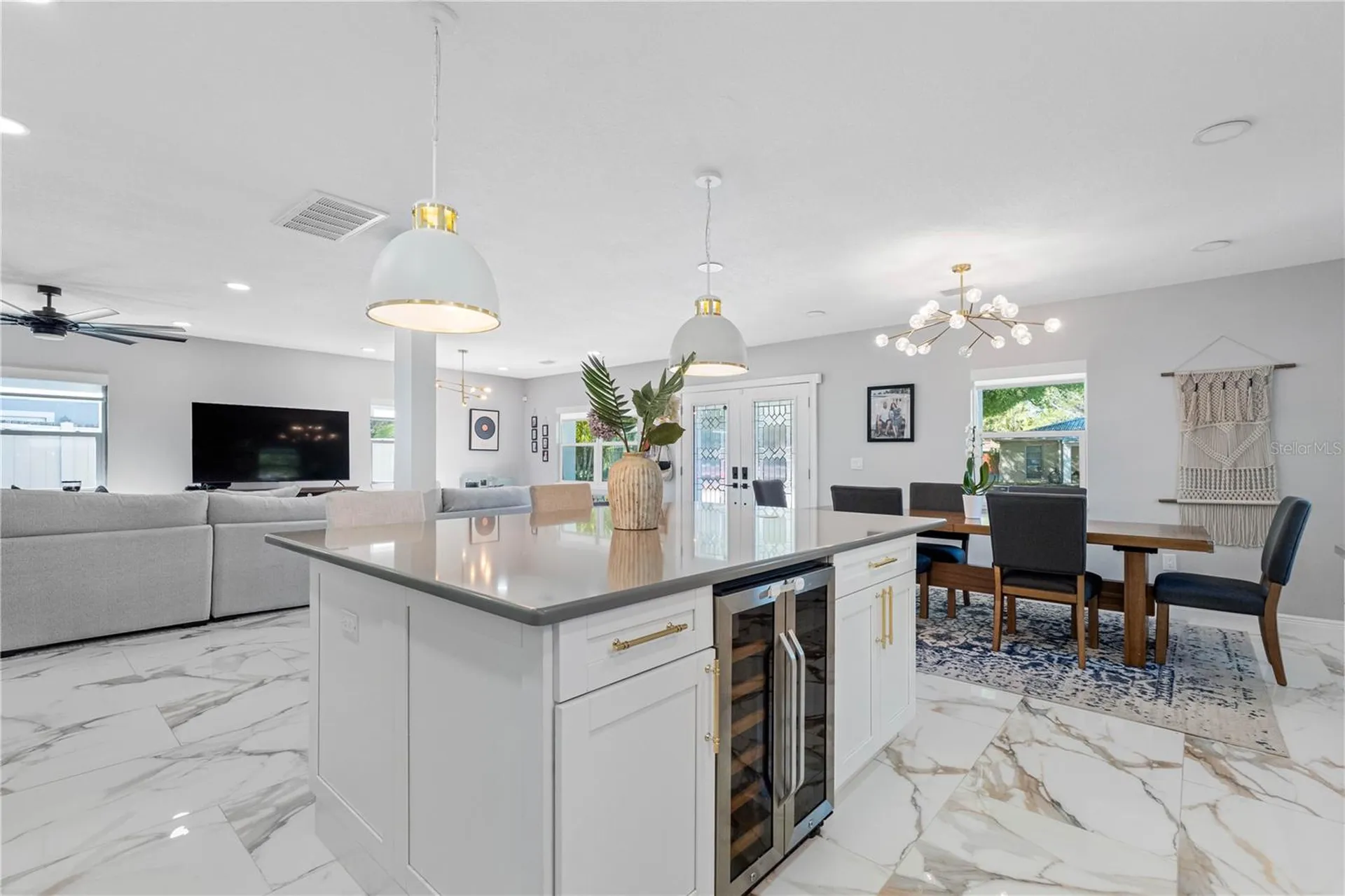 3922 W Bay View Avenue Tampa FL 33611
