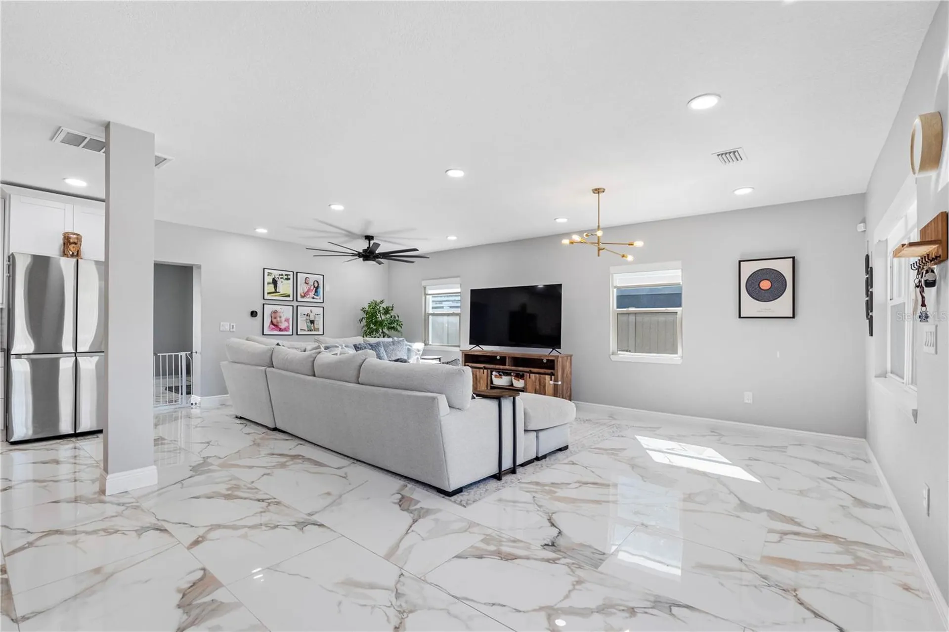 3922 W Bay View Avenue Tampa FL 33611