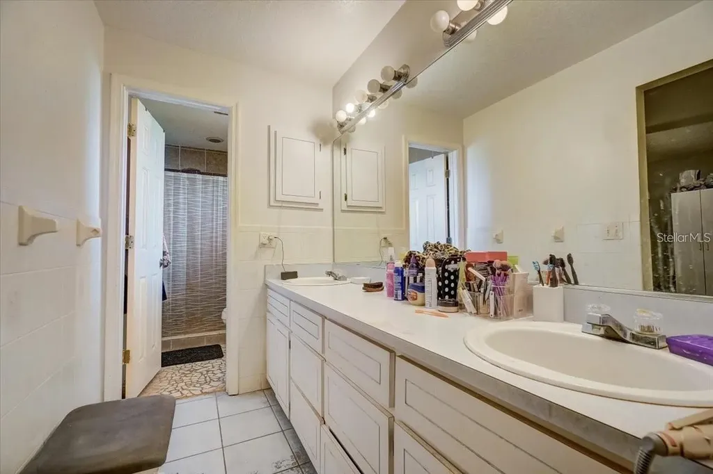 2950 Flounder Creek Road Mims FL 32754