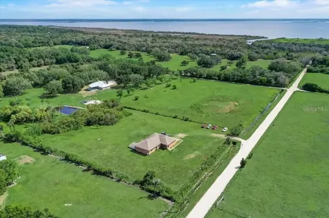 2950 Flounder Creek Road Mims FL 32754