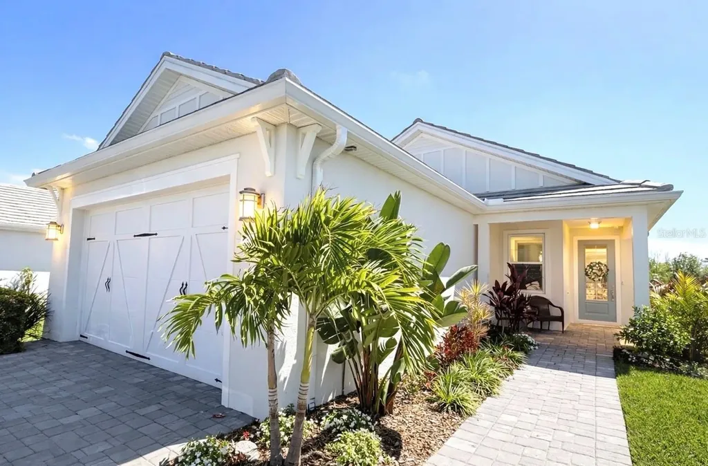1055 Waterline Court Sarasota FL 34240
