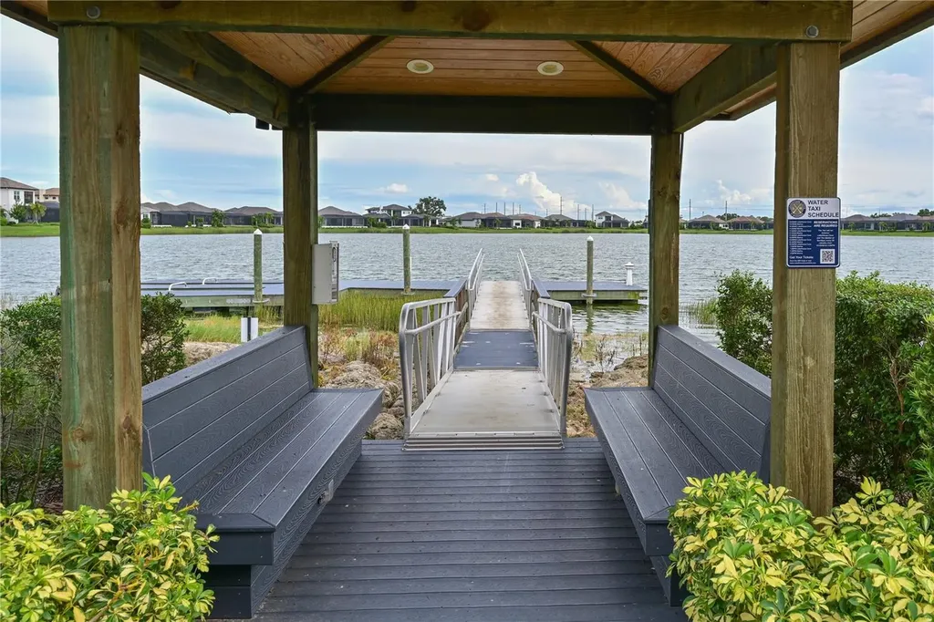 1055 Waterline Court Sarasota FL 34240