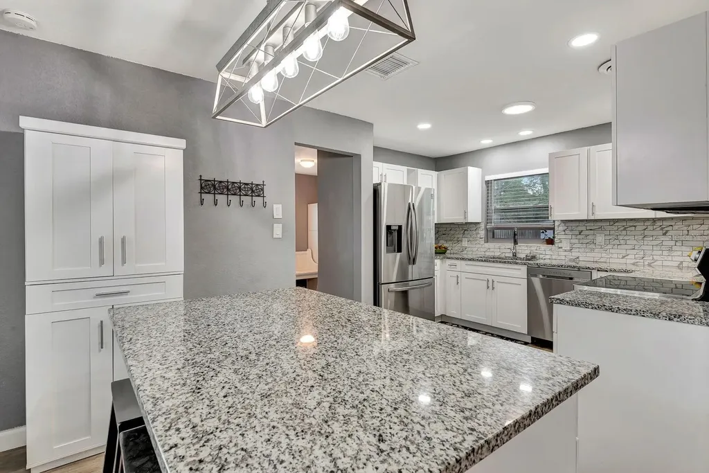 2510 51st Avenue Terrace W Bradenton FL 34207