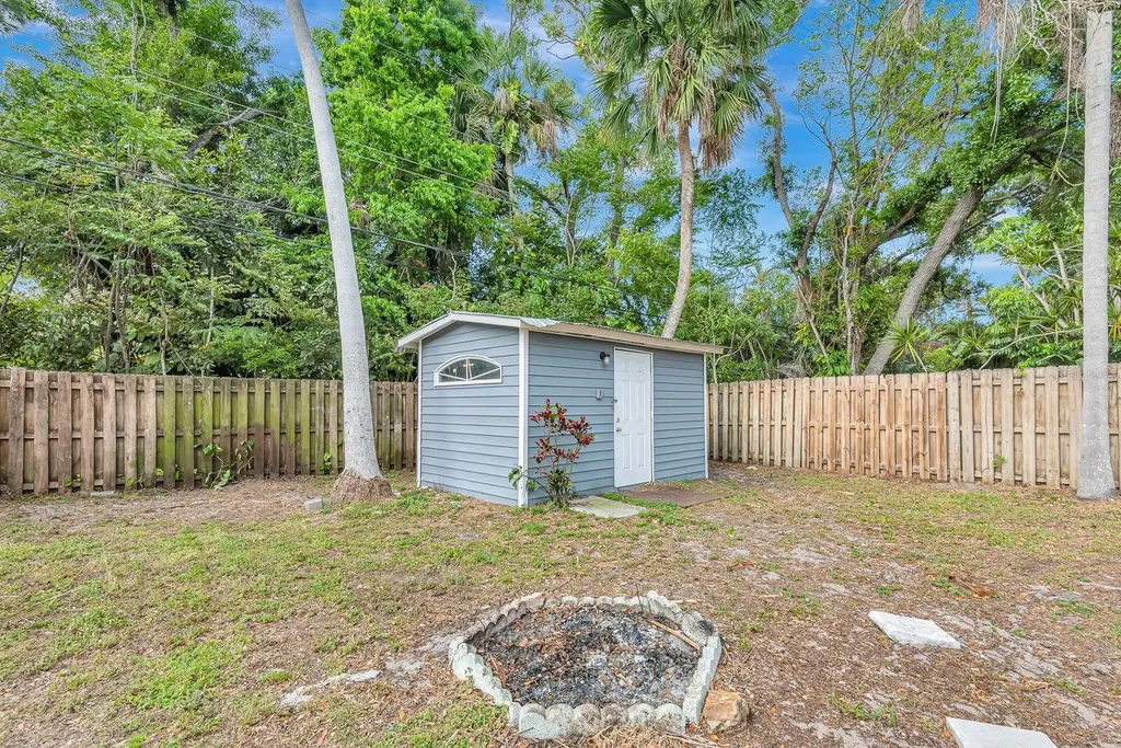 2510 51st Avenue Terrace W Bradenton FL 34207
