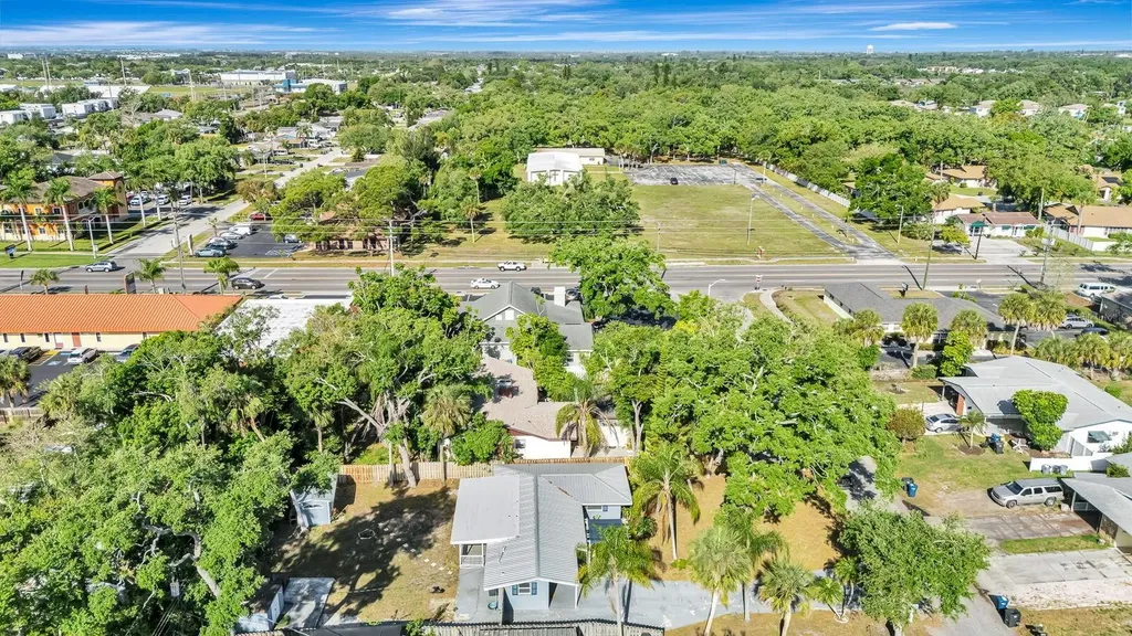 2510 51st Avenue Terrace W Bradenton FL 34207
