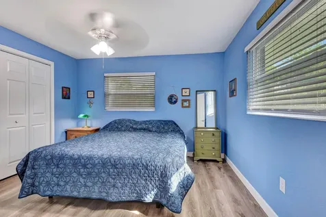 2510 51st Avenue Terrace W Bradenton FL 34207