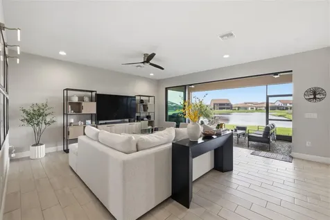8310 Carrhill Place Parrish FL 34219