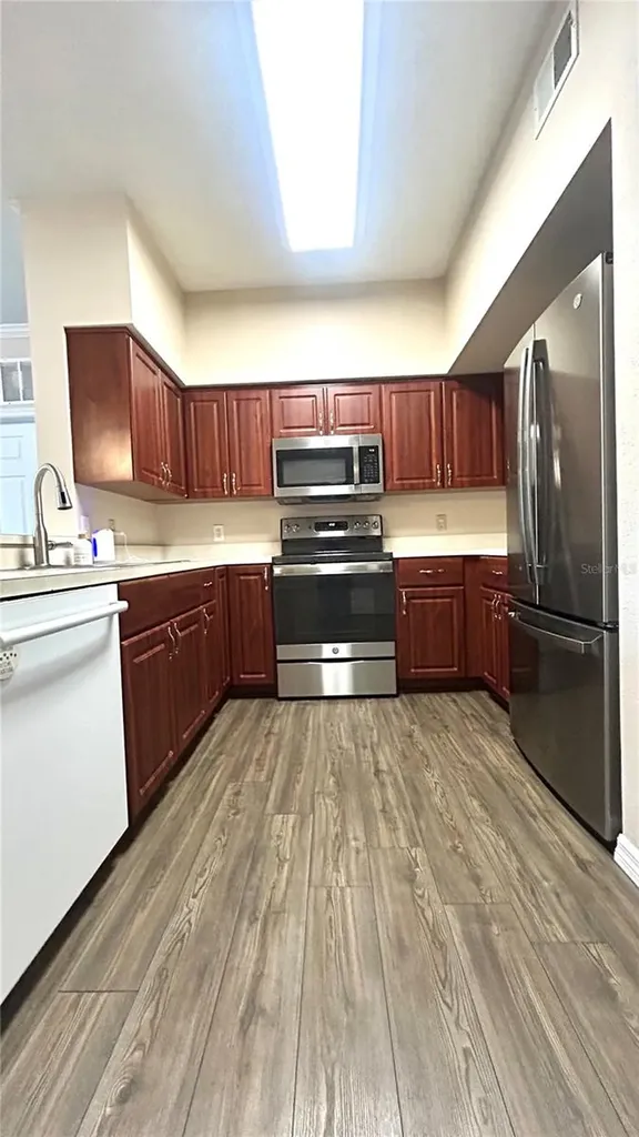 10000 SW 52nd Avenue Gainesville FL 32608