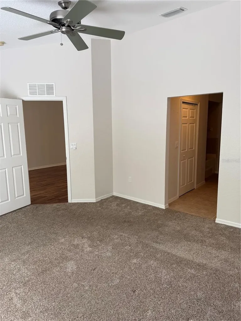 1715 Hammocks Avenue Lutz FL 33549