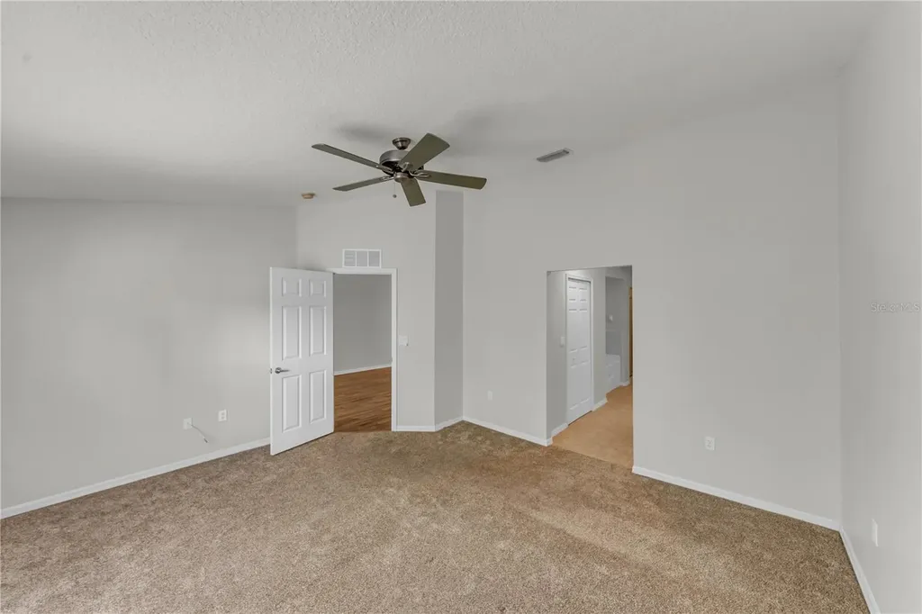 1715 Hammocks Avenue Lutz FL 33549