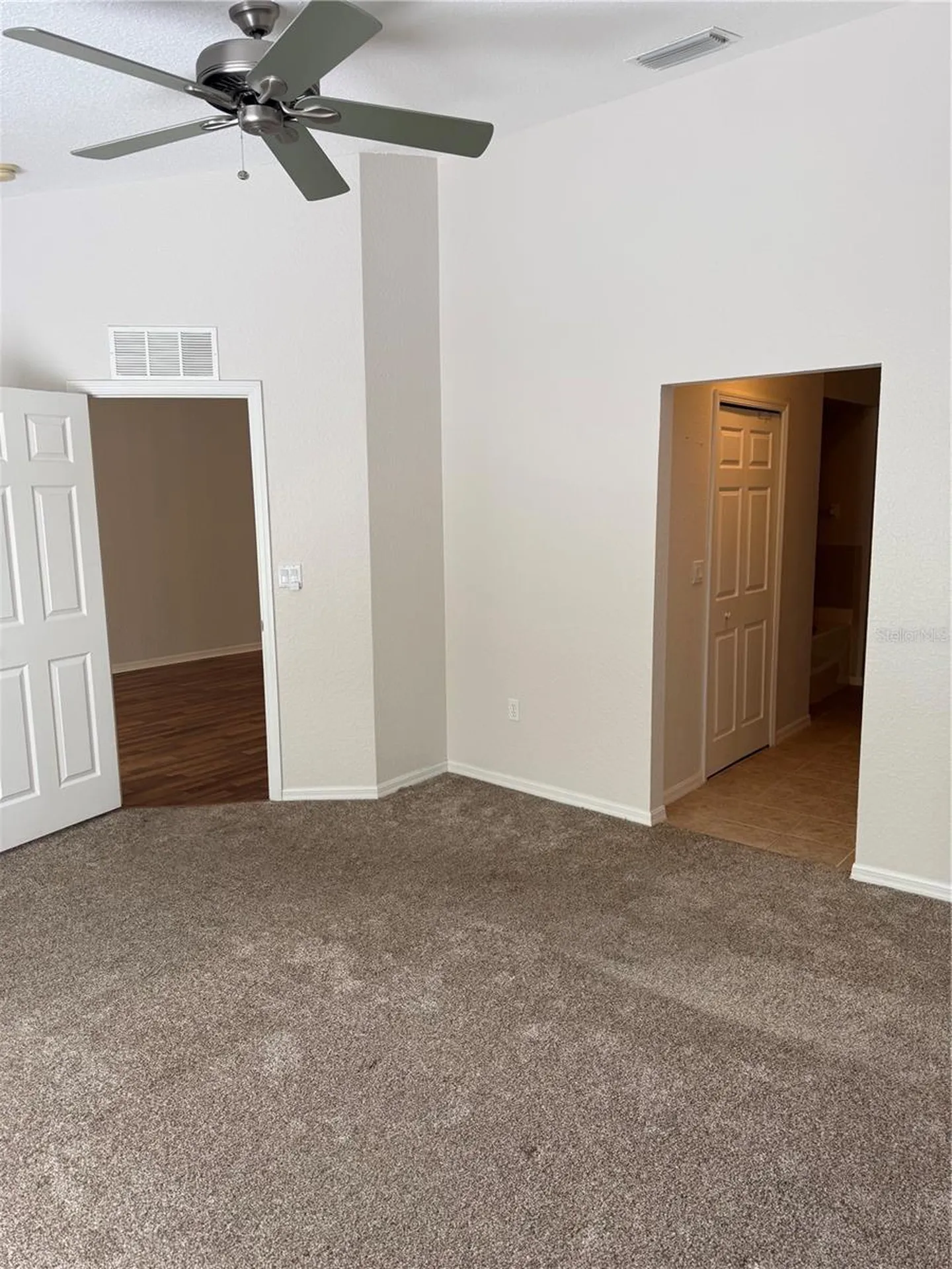 1715 Hammocks Avenue Lutz FL 33549