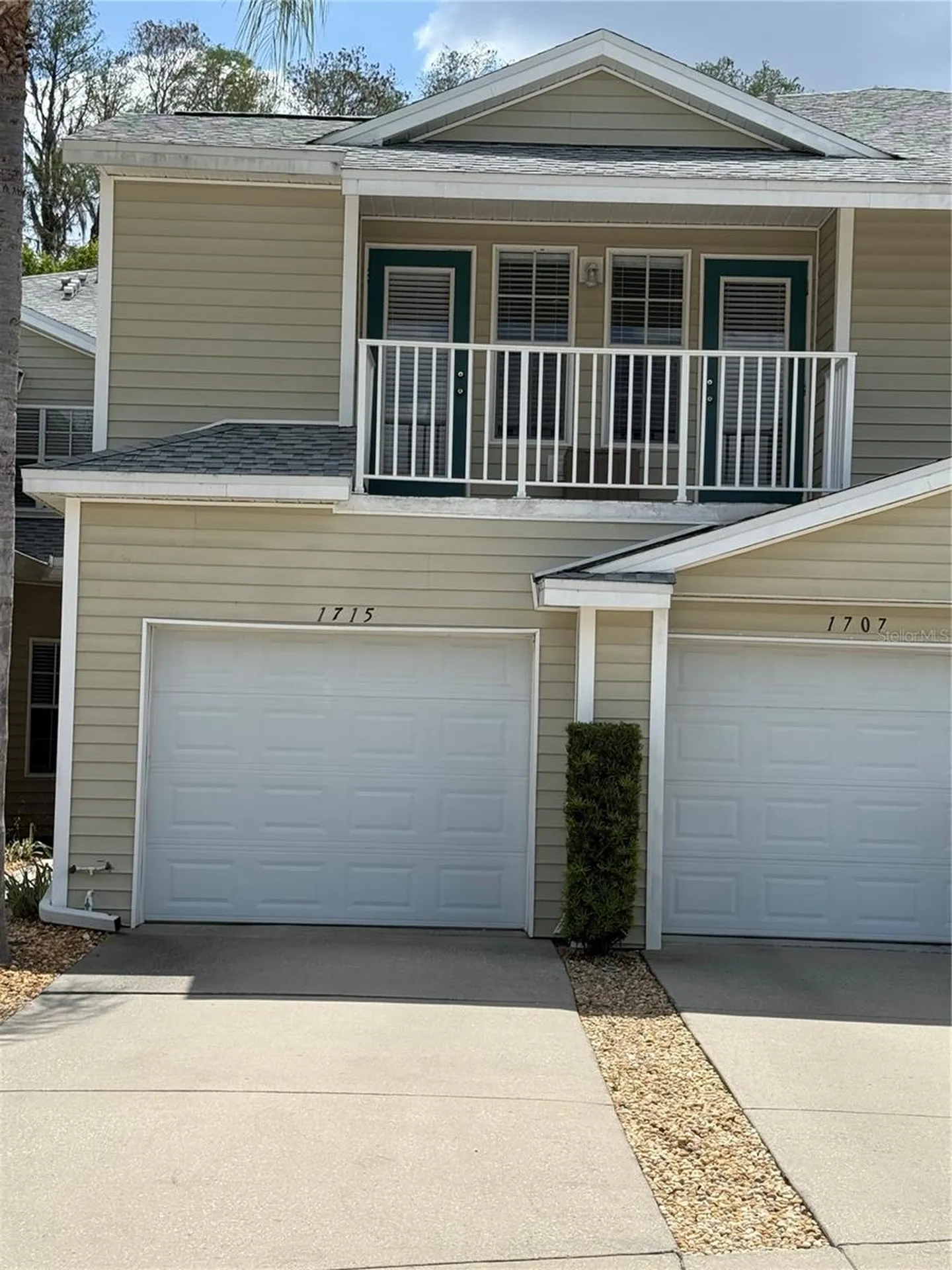 1715 Hammocks Avenue Lutz FL 33549