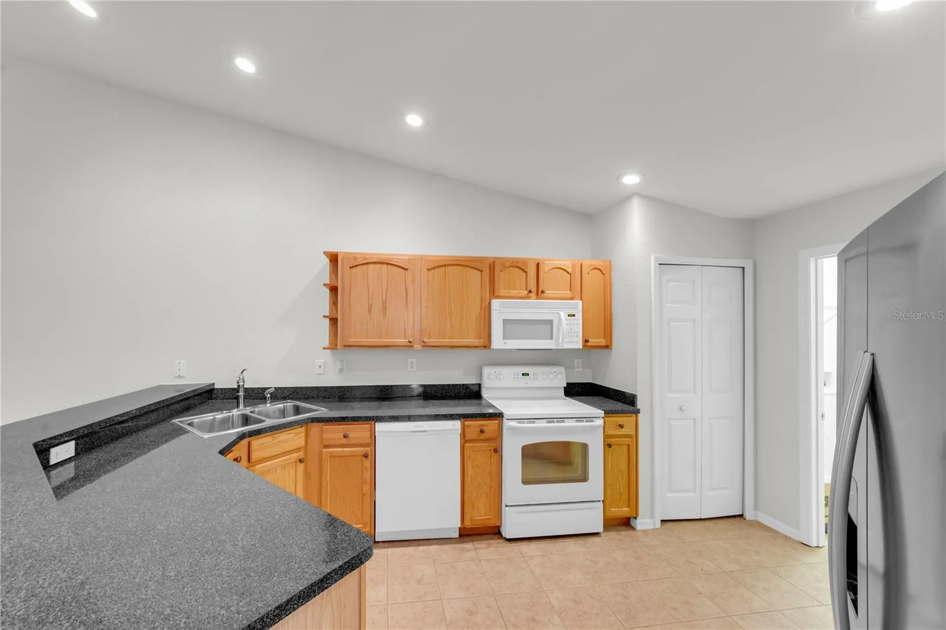 1715 Hammocks Avenue Lutz FL 33549