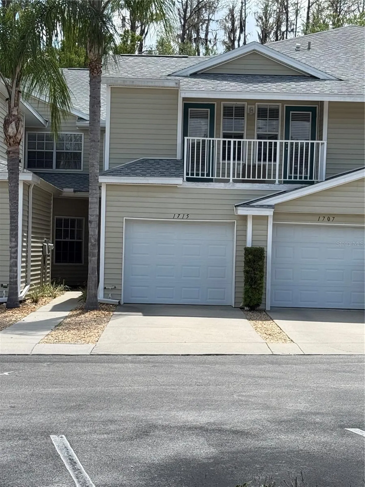 1715 Hammocks Avenue Lutz FL 33549
