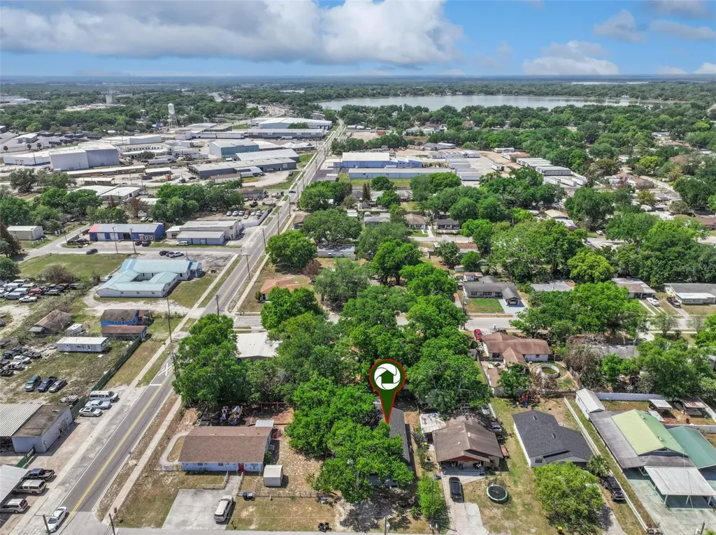 232 Noxon Street Auburndale FL 33823