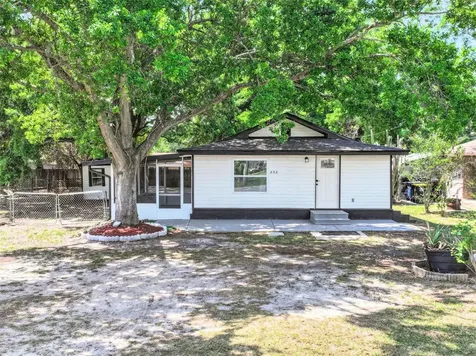 232 Noxon Street Auburndale FL 33823