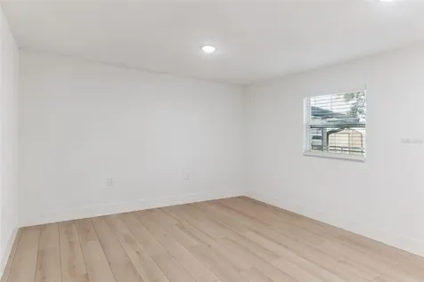 232 Noxon Street Auburndale FL 33823