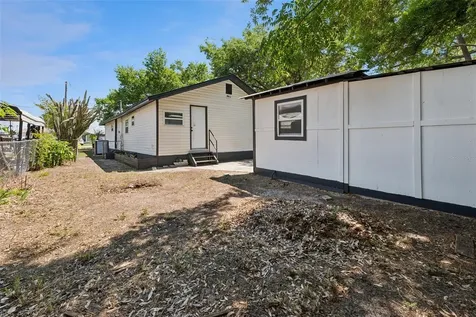 232 Noxon Street Auburndale FL 33823