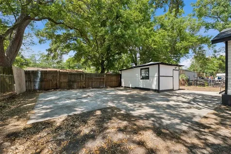232 Noxon Street Auburndale FL 33823