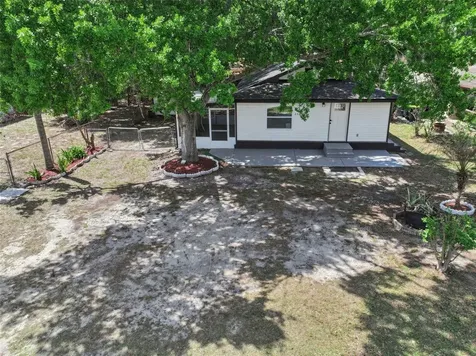 232 Noxon Street Auburndale FL 33823