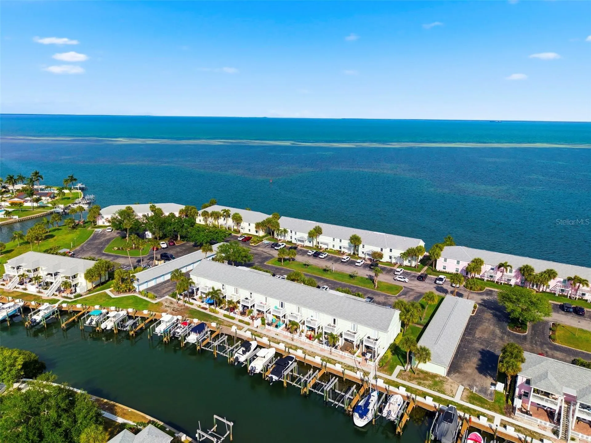 4751 Coquina Key Drive SE St Petersburg FL 33705
