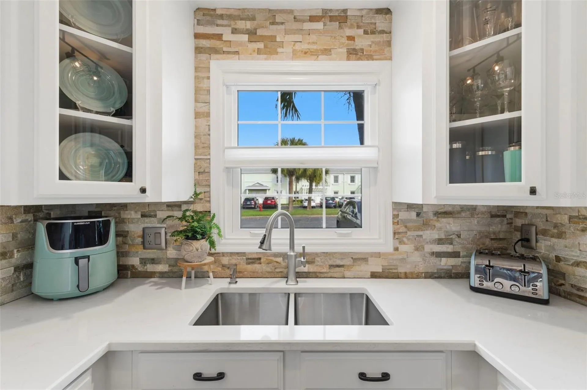 4751 Coquina Key Drive SE St Petersburg FL 33705