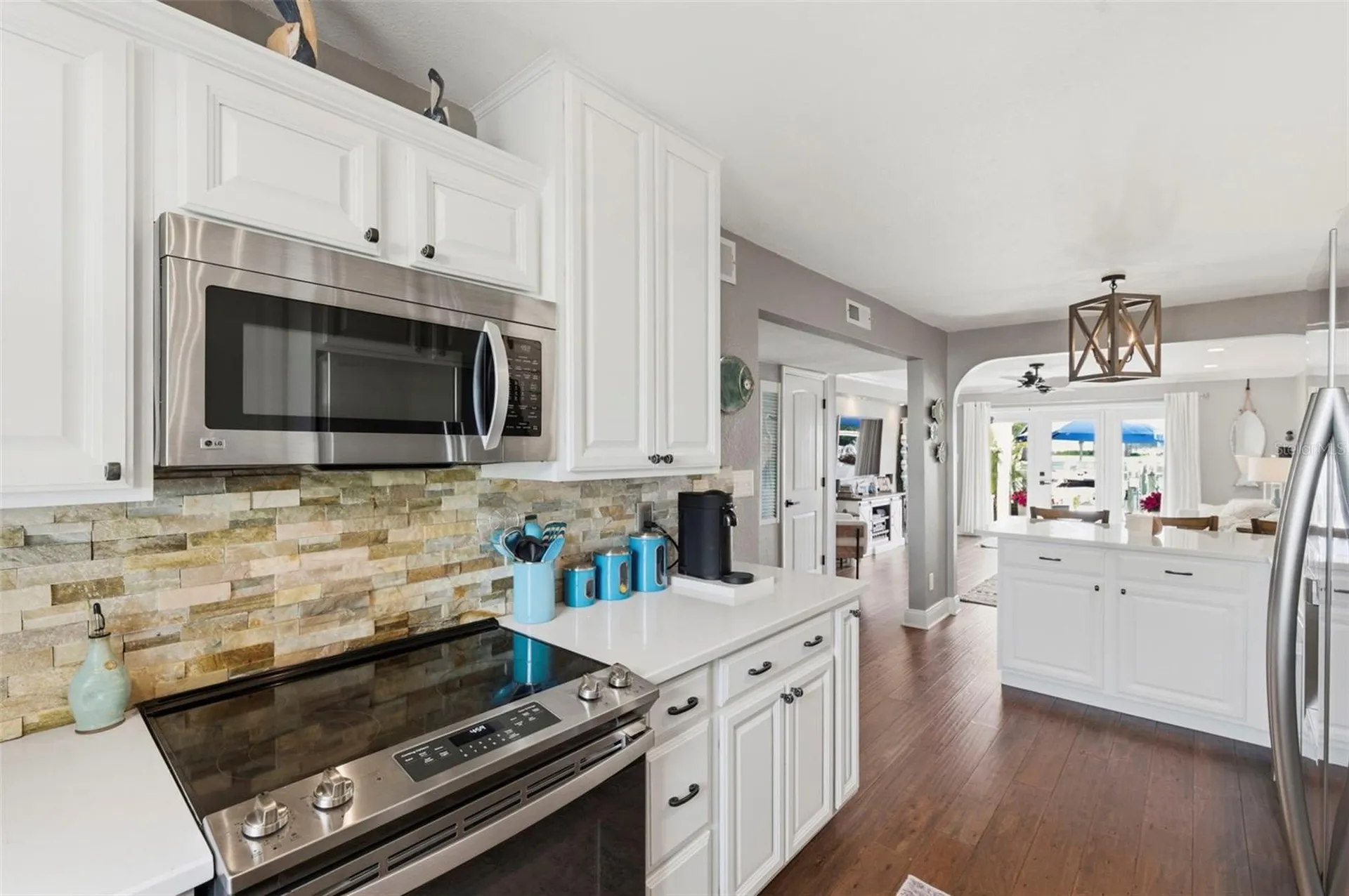 4751 Coquina Key Drive SE St Petersburg FL 33705