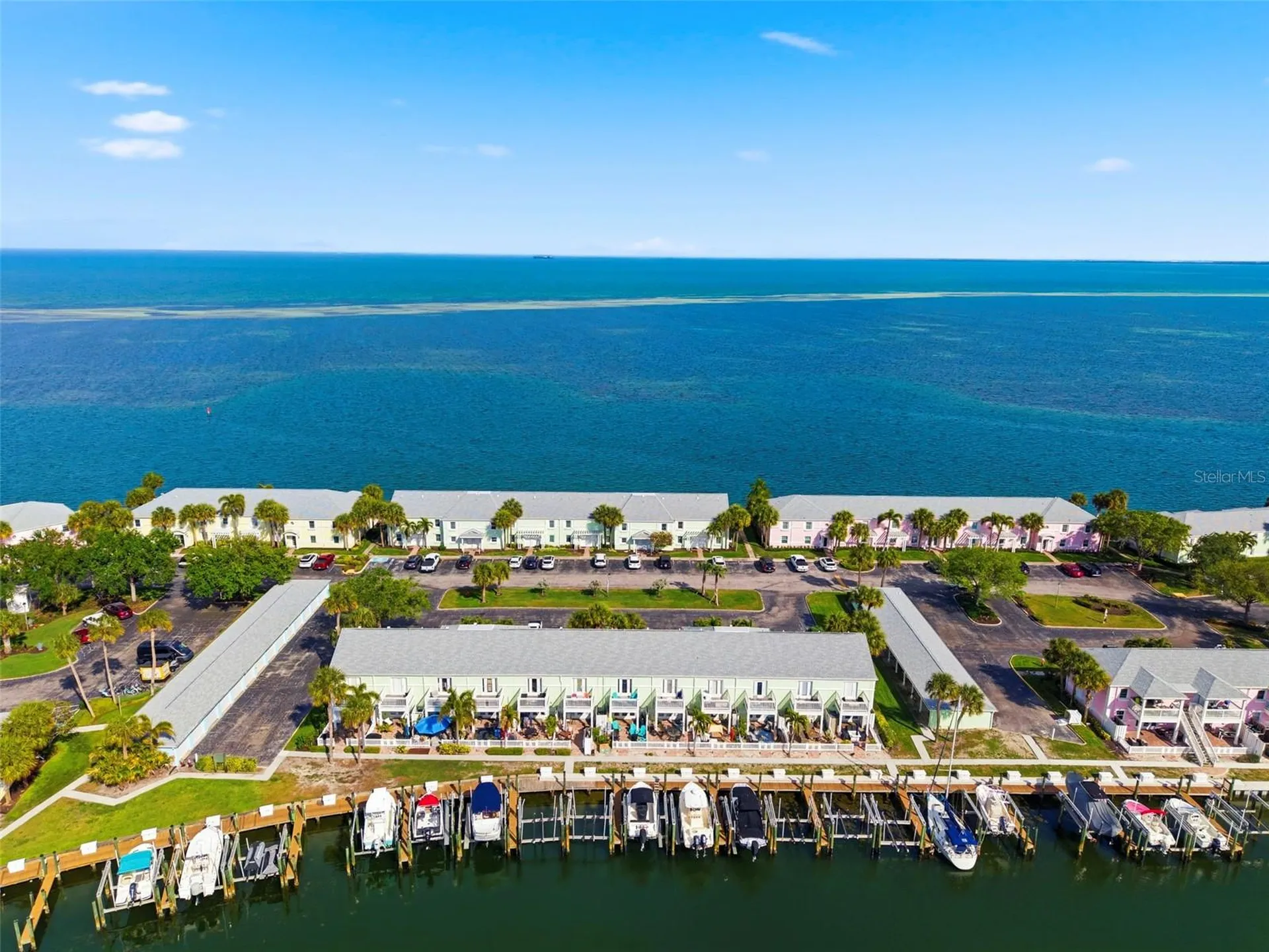 4751 Coquina Key Drive SE St Petersburg FL 33705