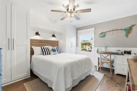 4751 Coquina Key Drive SE St Petersburg FL 33705