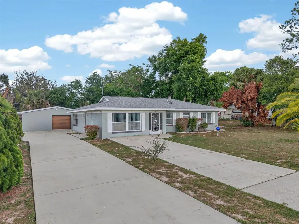 370 E Columbia Street Lake Alfred FL 33850